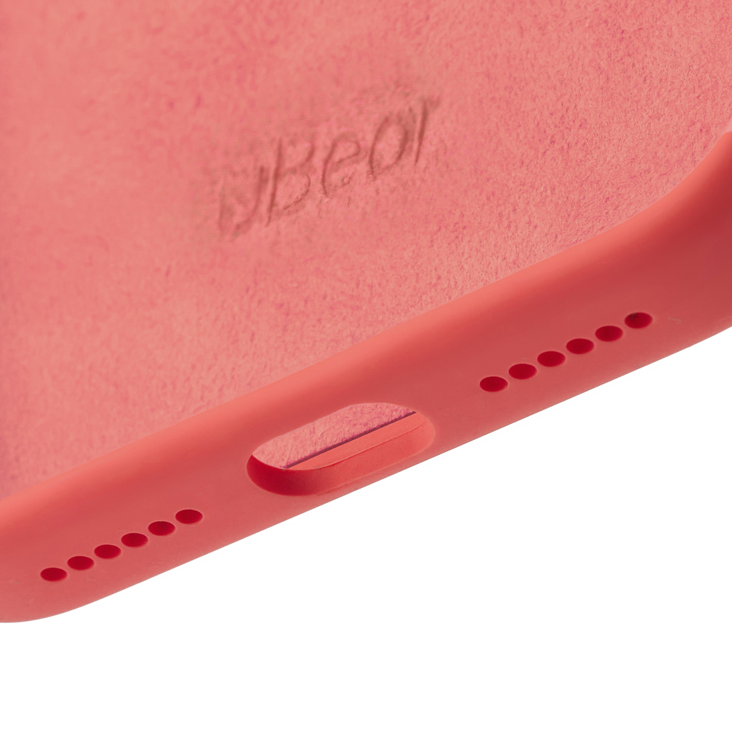 Фото Чехол защитный uBear Touch Mag Case для iPhone 17 Pro Max, MagSafe, коралловый На фото изображено Чехол защитный uBear Touch Mag Case для iPhone 17 Pro Max, MagSafe, коралловый