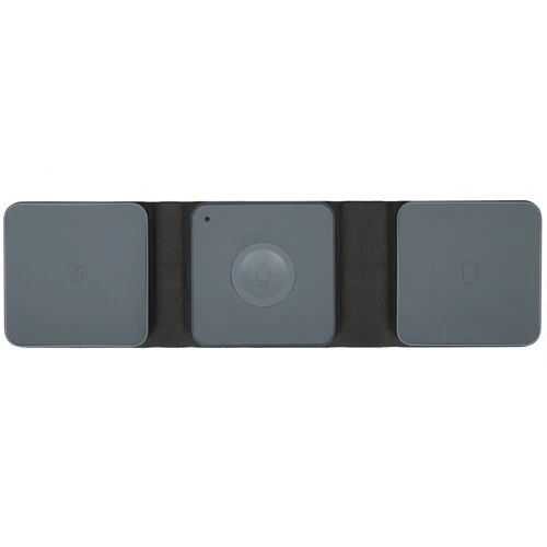 На фото изображено Беспроводная зарядная станция Deppa Mini Fold 3 в 1, черная