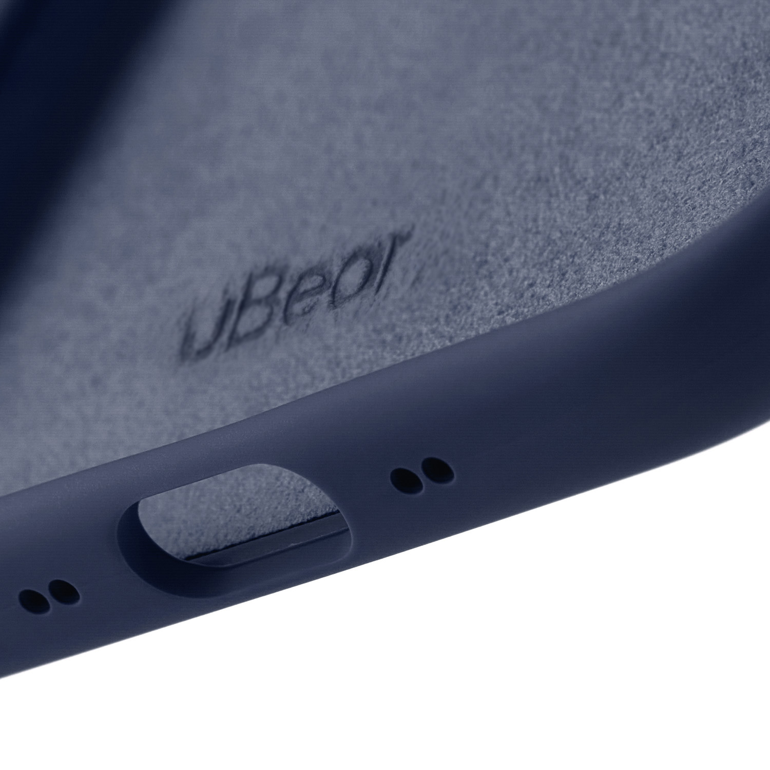 На фото изображено Чехол защитный uBear Touch Mag Case для iPhone 17 Air, MagSafe, темно-синий