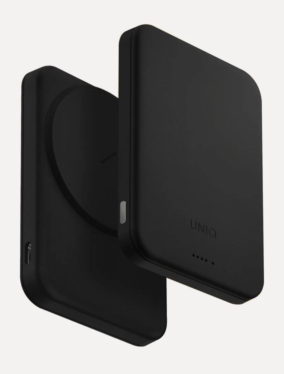 На фото изображено Внешний аккумулятор Uniq Lexa 5000 mAh, черный