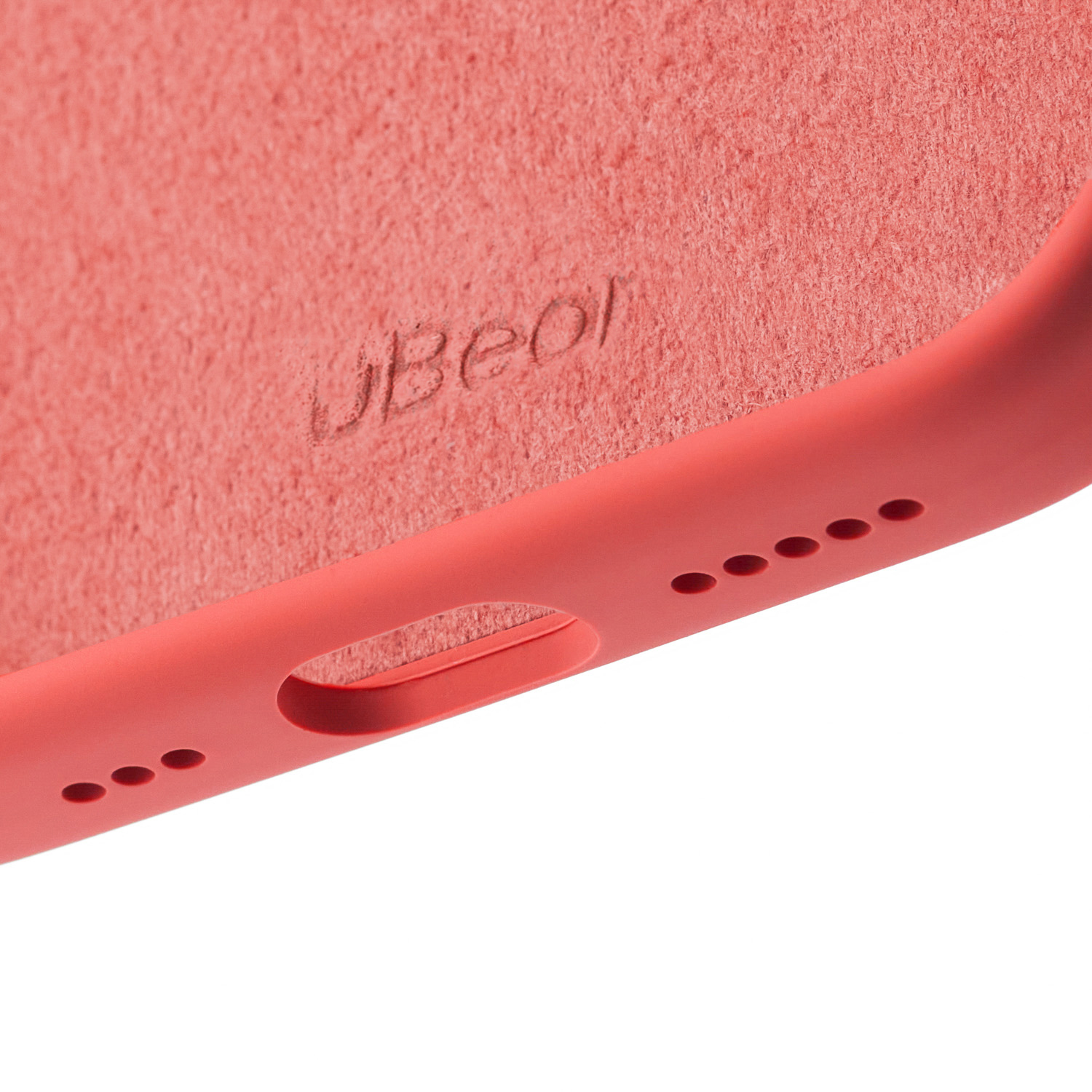 Фото Чехол защитный uBear Touch Mag Case для iPhone 17 MagSafe, коралловый На фото изображено Чехол защитный uBear Touch Mag Case для iPhone 17 MagSafe, коралловый